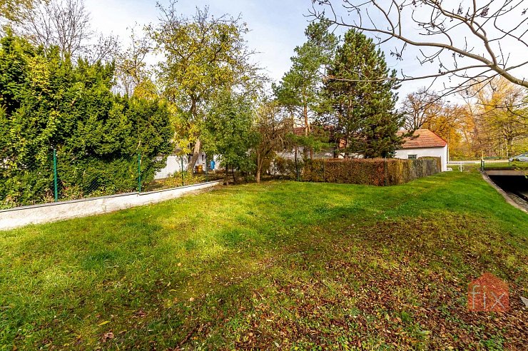 Pozemek, 2059 m2, Nad strouhou, Praha 4 - Braník