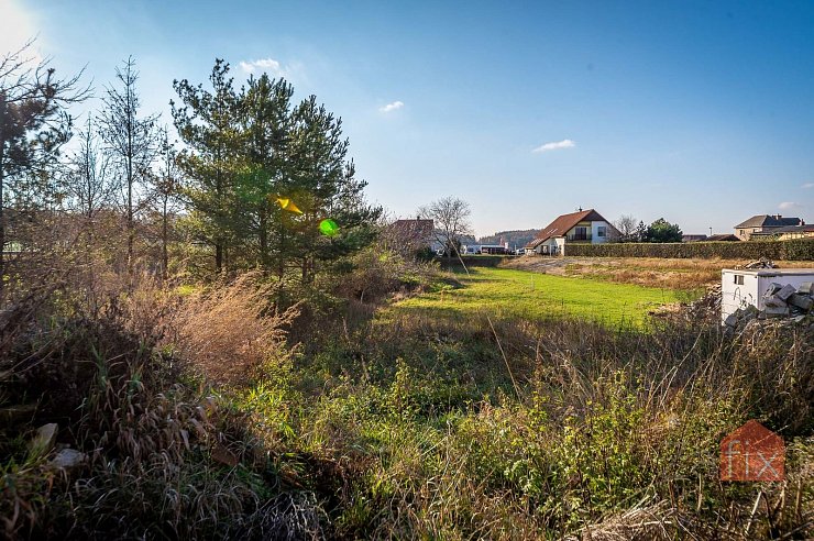 Pozemek, 1701 m2, Zámrsk