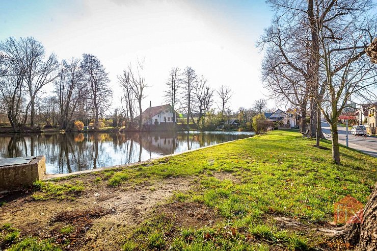 Pozemek, 1701 m2, Zámrsk