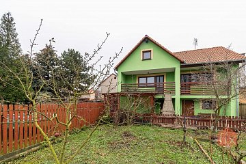 Dům 260 m2, pozemek 435 m2, V Chaloupkách, Neumětely - Neumětely