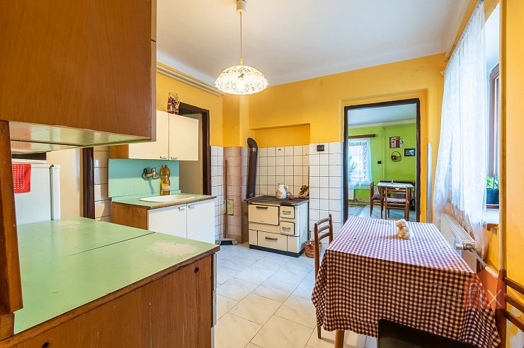 Dům 260 m2, pozemek 435 m2, V Chaloupkách, Neumětely - Neumětely