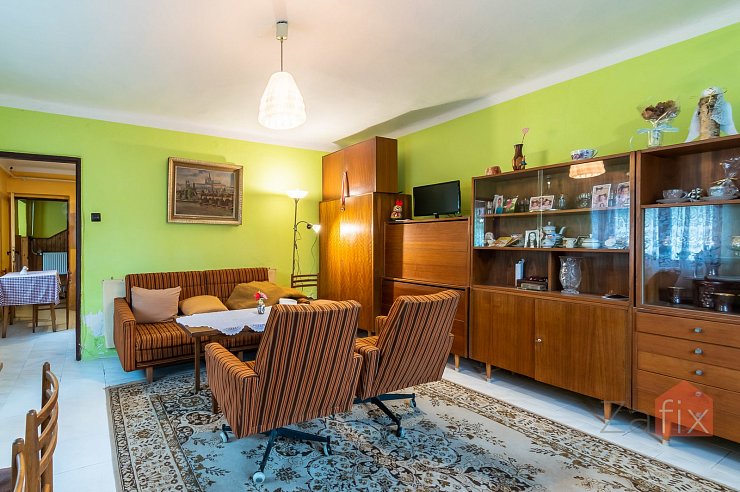 Dům 260 m2, pozemek 435 m2, V Chaloupkách, Neumětely - Neumětely