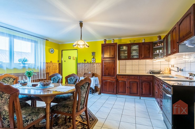 Dům 260 m2, pozemek 435 m2, V Chaloupkách, Neumětely - Neumětely