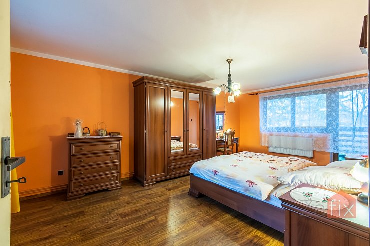 Dům 260 m2, pozemek 435 m2, V Chaloupkách, Neumětely - Neumětely