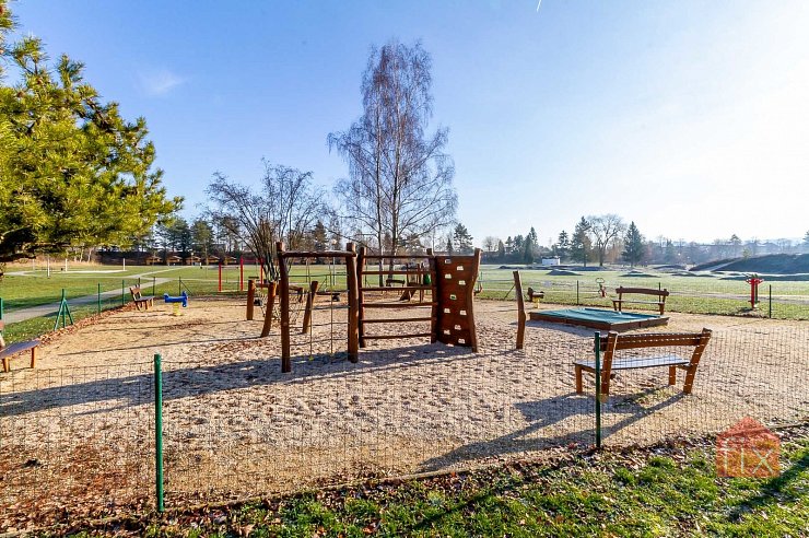 Pozemek, 1200 m2, Bakov nad Jizerou