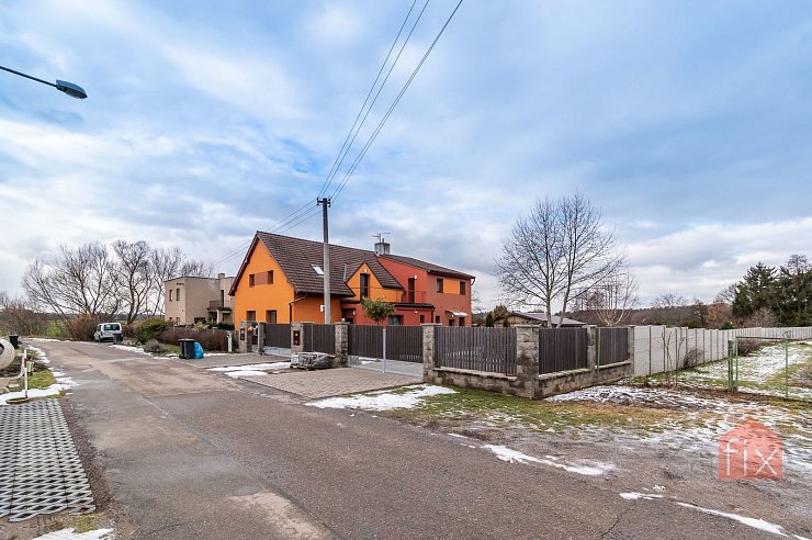 Pozemek, 2196 m2, Živanice