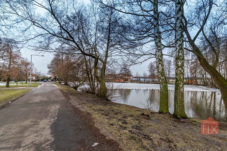 Pozemek, 2196 m2, Živanice