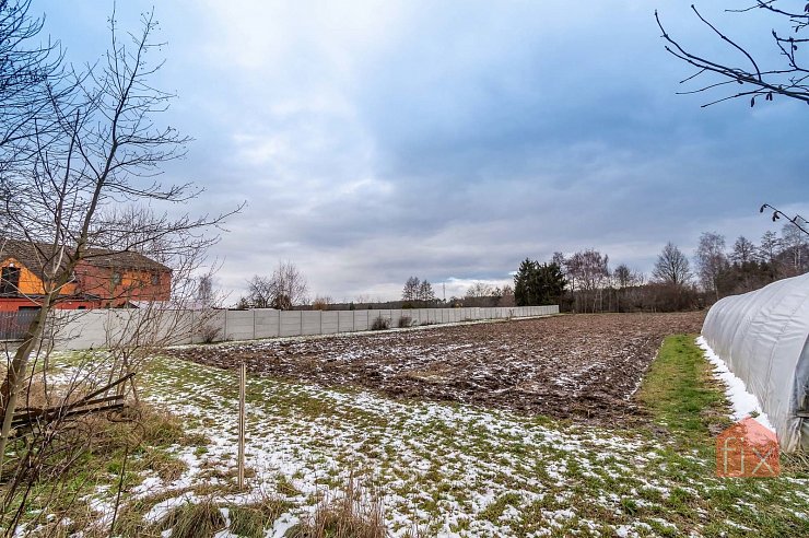 Pozemek, 2196 m2, Živanice