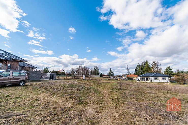 Pozemek, 1010 m2, Březová-Oleško