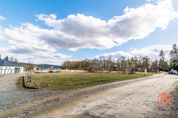 Pozemek, 1010 m2, Březová-Oleško