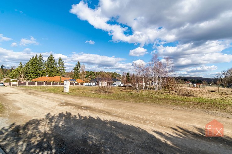 Pozemek, 1010 m2, Březová-Oleško