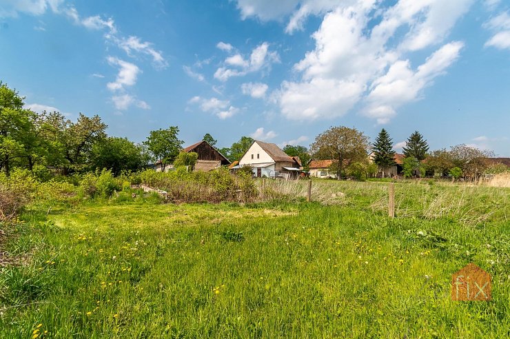 Pozemek, 3193 m2, Živanice