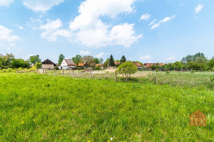 Pozemek, 3193 m2, Živanice